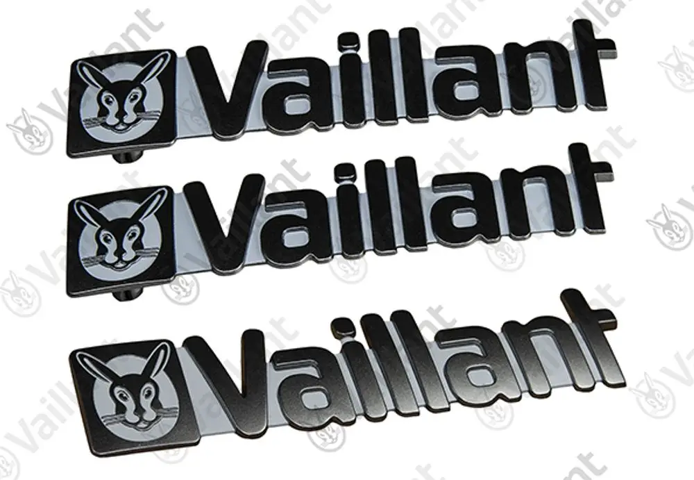 Logo von Vaillant in schwarzem Design, bestehend aus dem Schriftzug „Vaillant“ und einem Hasen-Symbol in einem rechteckigen Feld, dreimal abgebildet.